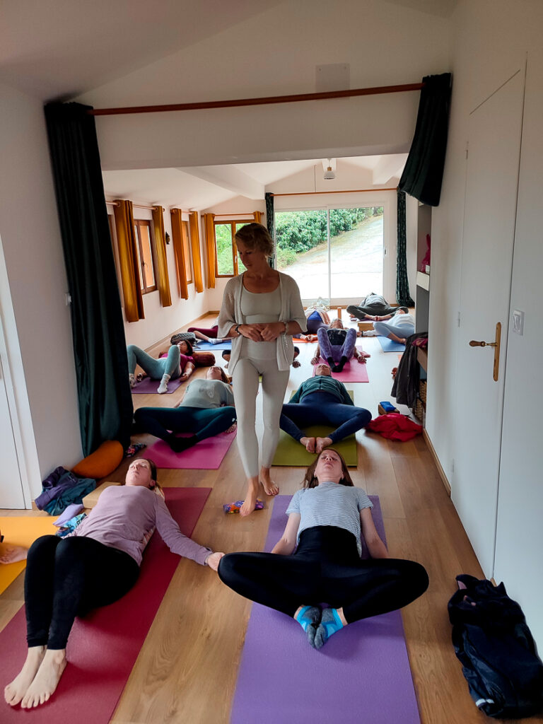 posture yoga_week-end yoga_Avril23